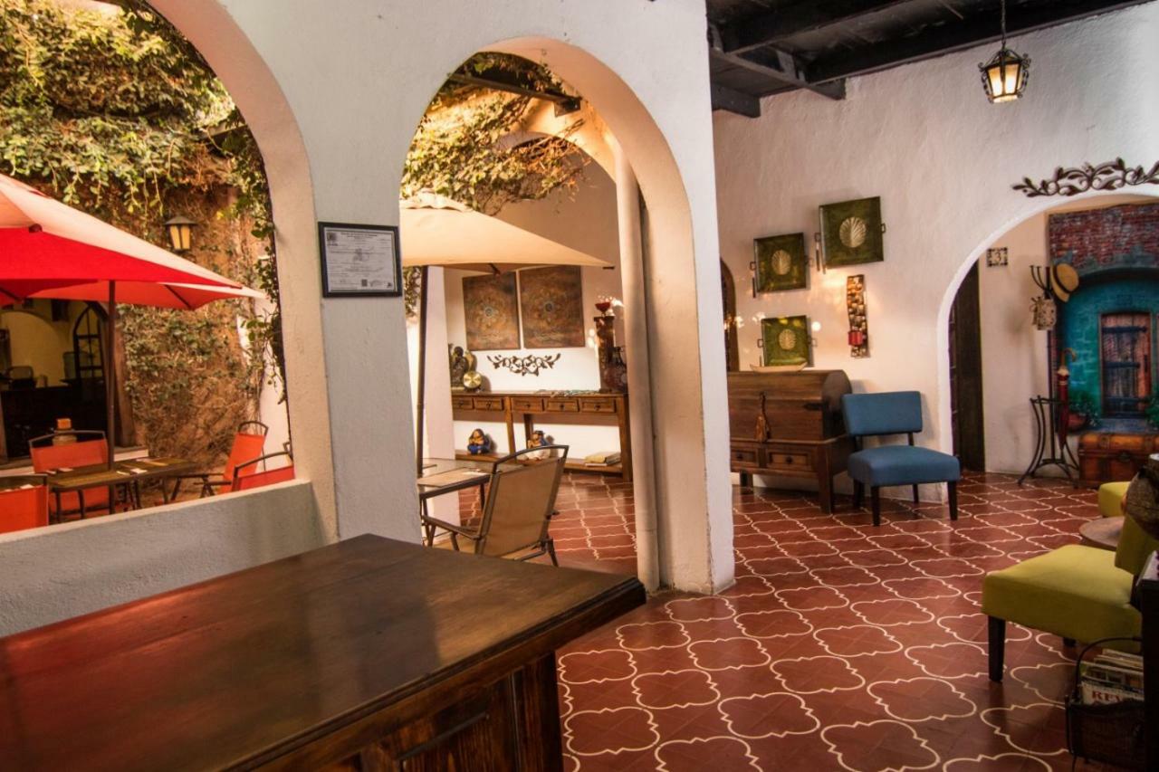 Hotel Posada Del Rosario Antigua Bagian luar foto