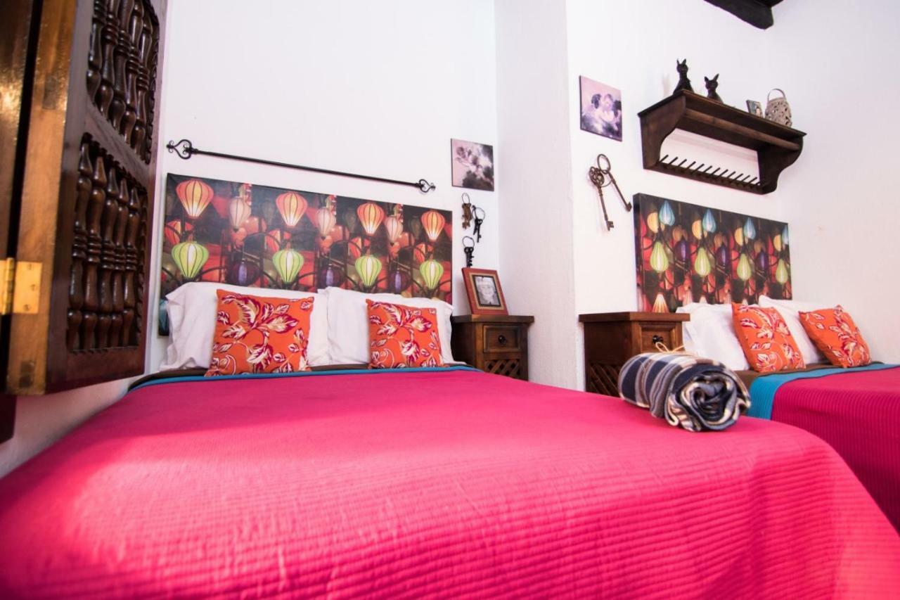 Hotel Posada Del Rosario Antigua Bagian luar foto