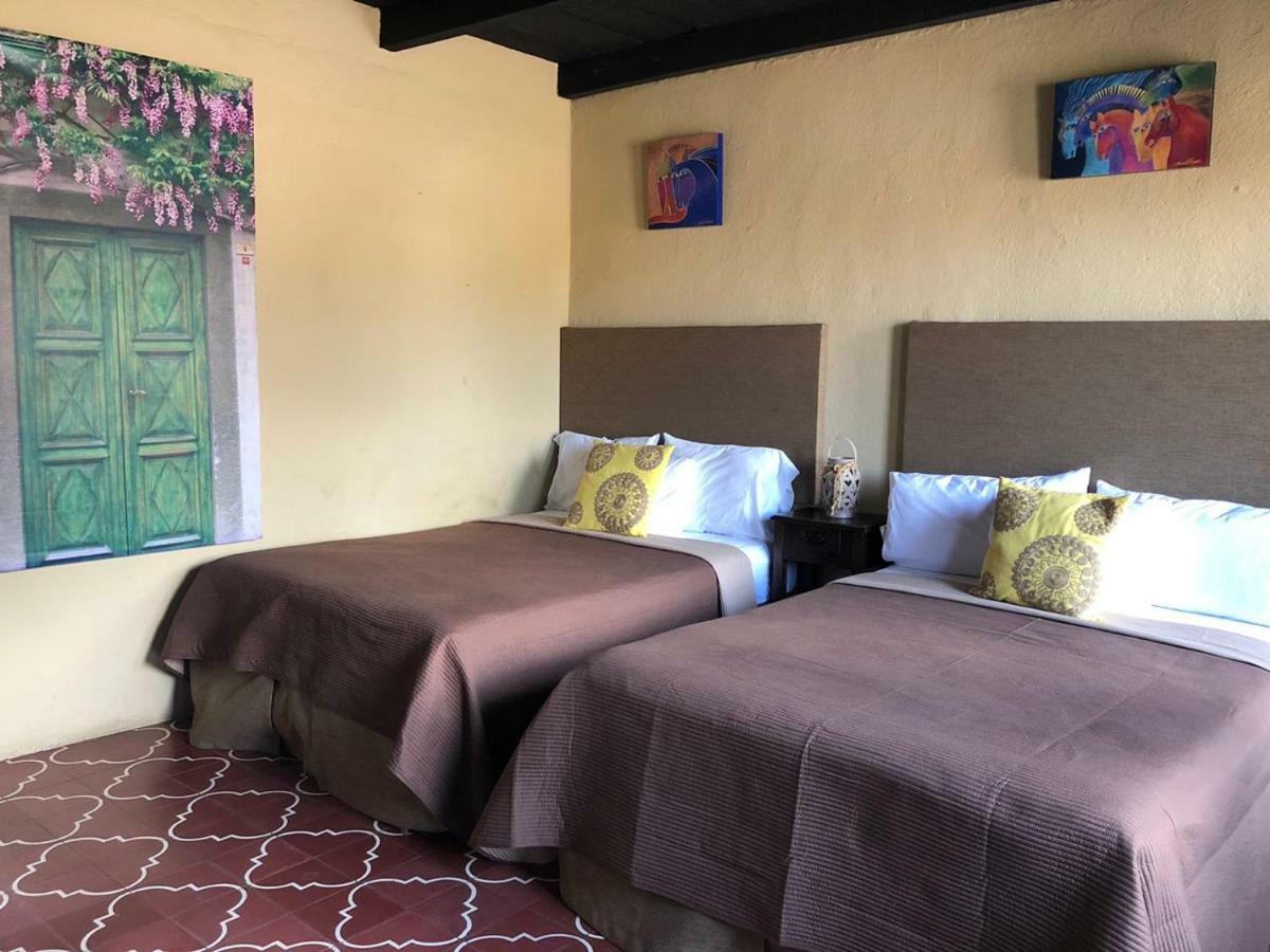 Hotel Posada Del Rosario Antigua Bagian luar foto
